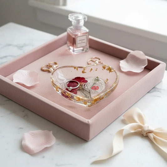 Floral Heart Trinket Dish – Preserved Flowers in Crystal-Clear Resin - view 2