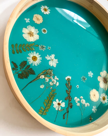 Botanical Resin Serving Tray with Real Flowers – Teal Wooden Decorative Tray