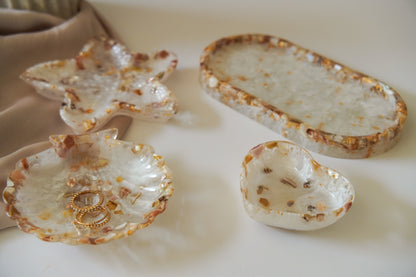 AMOUR PEARL HEART DISH | Luxury Wedding Keepsake