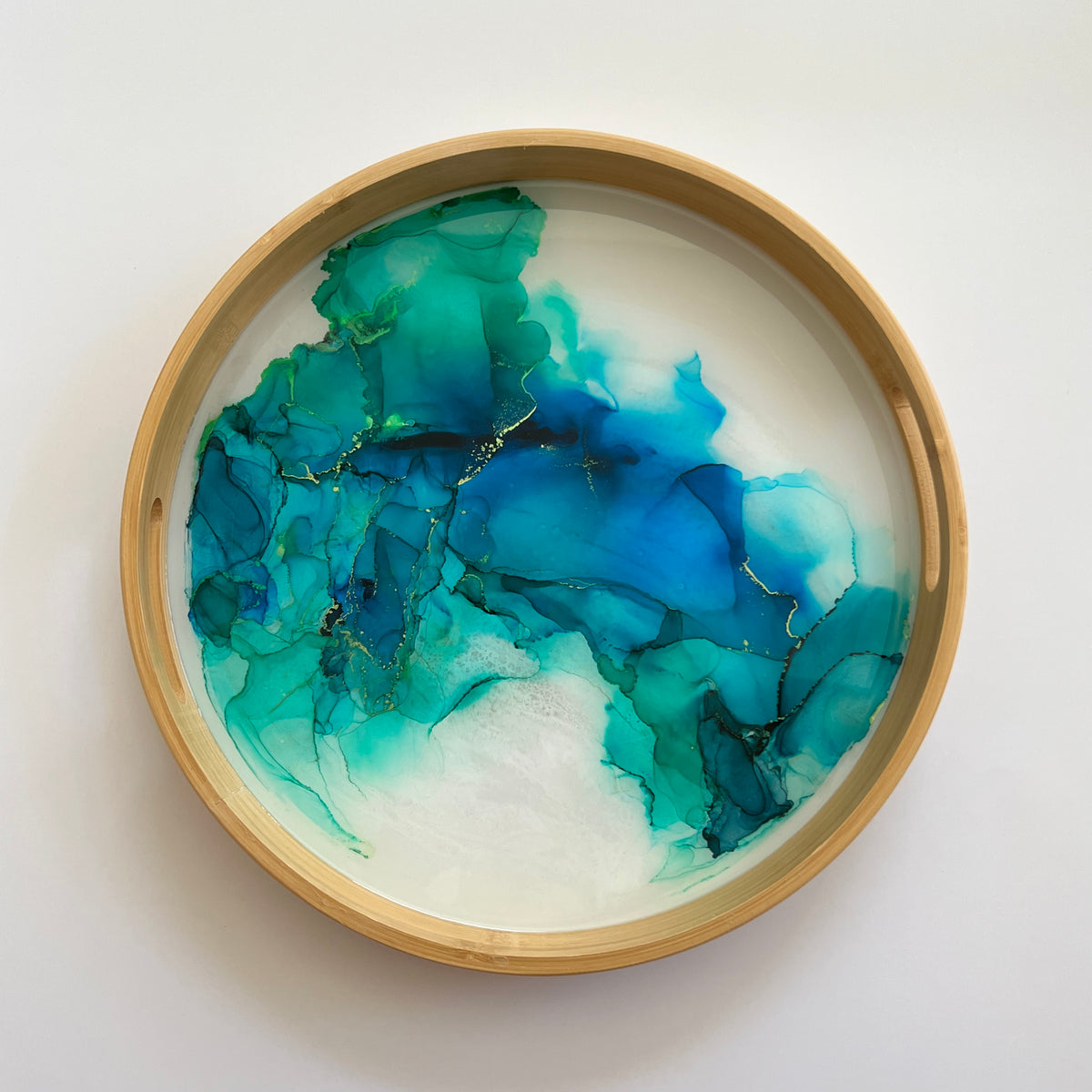 Resin tray
