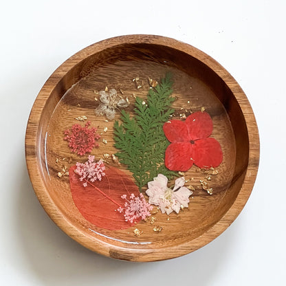 Floral Resin Wooden Trinket Dish — Handcrafted Keepsake Bowl