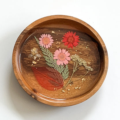 Floral Resin Wooden Trinket Dish — Handcrafted Keepsake Bowl