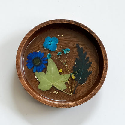 Floral Resin Wooden Trinket Dish — Handcrafted Keepsake Bowl