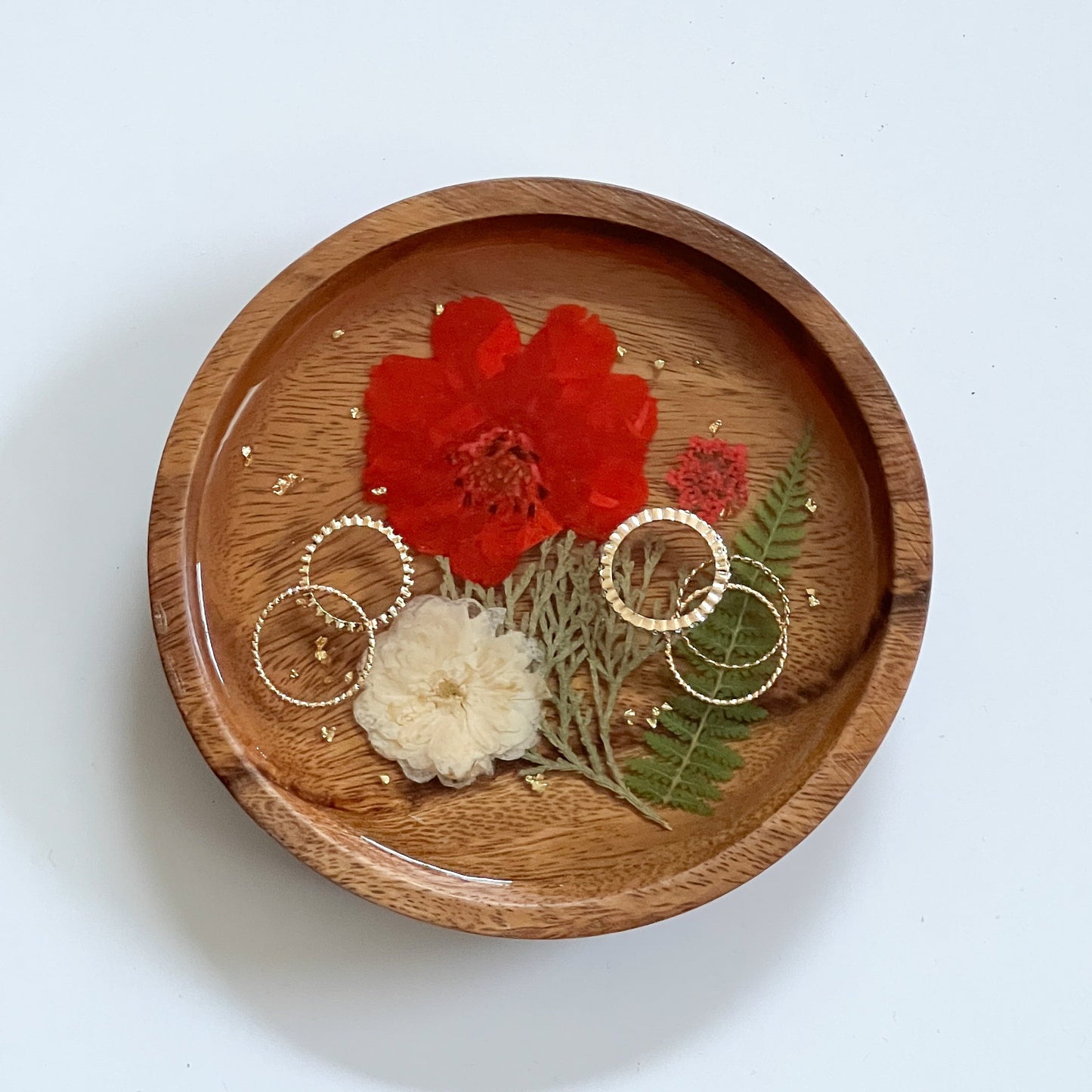 Floral Resin Wooden Trinket Dish — Handcrafted Keepsake Bowl