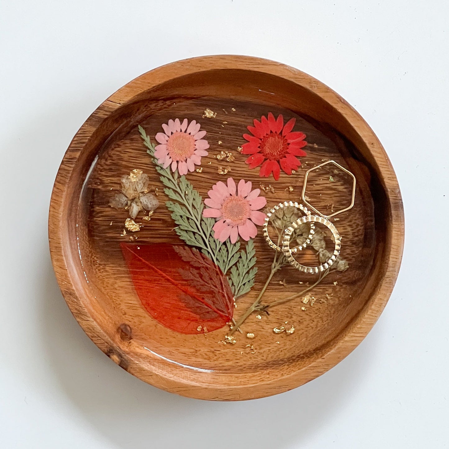 Floral Resin Wooden Trinket Dish — Handcrafted Keepsake Bowl